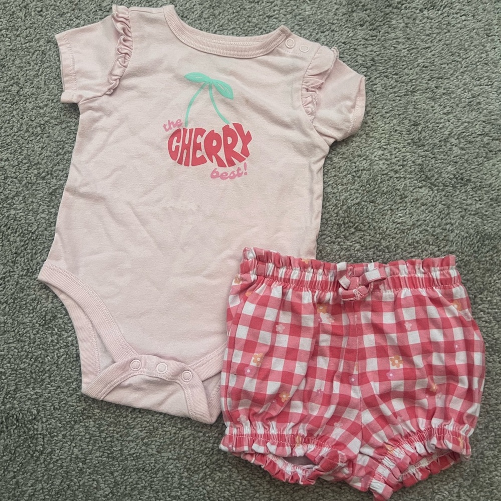 Garanimals Baby Girl Bodysuit & Shorts Set - 3-6M